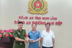 Hành động đẹp của người đàn ông nhặt được nửa tỷ đồng bên đường ở Ninh Bình