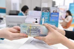 Đề xuất n&acirc;ng trần tỷ lệ vốn ngắn hạn cho vay trung d&agrave;i hạn