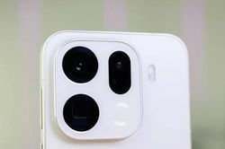 Oppo Find X10 Pro lộ cấu hình 'khủng', pin 8.000 mAh gây chú ý