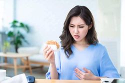 Bác sĩ cảnh báo: 4 loại thực phẩm càng 'nghiện' càng hại thận
