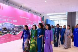 Phụ nữ Việt Nam thời đại mới: Tự chủ, sáng tạo, tự tin hội nhập