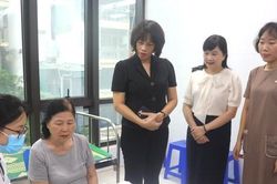 Phường Bạch Mai: Nhiều hoạt động chăm lo to&agrave;n diện người c&oacute; c&ocirc;ng với c&aacute;ch mạng
