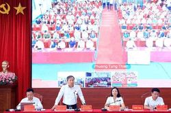 Cử tri kiến nghị xử lý ô nhiễm bãi rác Xuân Sơn, đầu tư hạ tầng phát triển khu vực Sơn Tây - Ba Vì