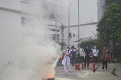 Tuyên truyền, tập huấn kỹ năng phòng cháy cho nhân viên y tế