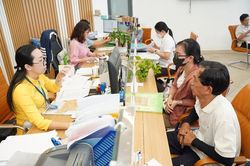 Bộ Nội vụ dồn lực ho&agrave;n thiện thể chế, cải c&aacute;ch tiền lương v&agrave; n&acirc;ng cao chất lượng c&aacute;n bộ cơ sở