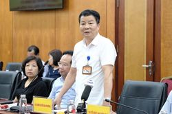 Trưởng thôn, Tổ trưởng tổ dân phố dôi dư sẽ hưởng đầy đủ chính sách sau sắp xếp