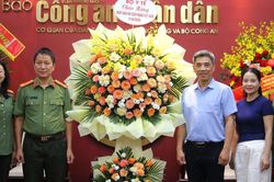 Bộ Y tế chúc mừng Báo Đại Đoàn Kết và Báo Công an Nhân dân nhân Kỷ niệm 101 năm Ngày Báo chí Cách mạng Việt Nam