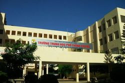 THPT Chuyên ĐH Sư phạm công bố điểm chuẩn lớp 10: Tiếng Anh cao nhất với 22,4 điểm