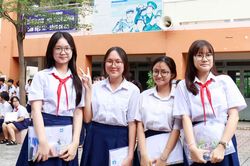 Th&iacute; sinh tr&uacute;ng tuyển lớp 10 chuy&ecirc;n, t&iacute;ch hợp tại TP.HCM cần l&agrave;m ngay bước n&agrave;y