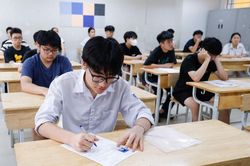 Điểm chuẩn lớp 10 chuyên Hà Nội cao nhất 43,75 điểm