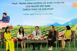 Người trưởng th&agrave;nh đối mặt nhiều th&aacute;ch thức về dinh dưỡng