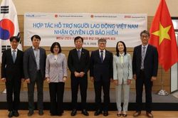 Hợp t&aacute;c hỗ trợ người lao động Việt Nam nhận quyền lợi bảo hiểm theo quy định