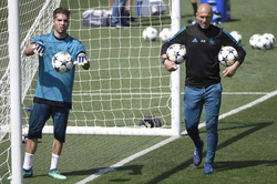 Cha, con và World Cup