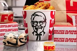 Chật vật giữ thị phần, KFC phá bỏ công thức làm gà sau nhiều thập kỷ