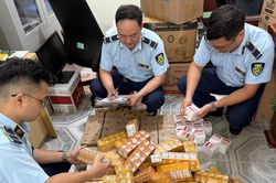 Cao Bằng ph&aacute;t hiện tr&ecirc;n 600 sản phẩm phụ t&ugrave;ng &ocirc; t&ocirc; kh&ocirc;ng c&oacute; giấy tờ hợp ph&aacute;p