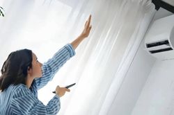 Vì sao càng ở lâu trong phòng điều hòa càng mệt?