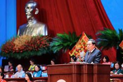 Phụ nữ kh&ocirc;ng chỉ tham gia m&agrave; phải kiến tạo tương lai đất nước