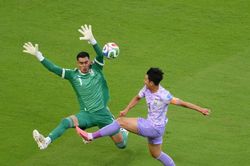 Trực tiếp Mexico vs Hàn Quốc 0-0 (H1): Không vào!!! Thủ môn Hàn Quốc cứu thua xuất sắc