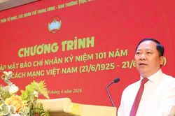 B&aacute;o ch&iacute; đ&atilde; chuyển tải kịp thời tiếng n&oacute;i, kiến nghị, nguyện vọng ch&iacute;nh đ&aacute;ng của nh&acirc;n d&acirc;n