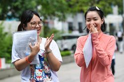 Đ&aacute;p &aacute;n ch&iacute;nh thức m&ocirc;n Ngữ văn thi tốt nghiệp THPT năm 2026