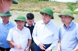 Chủ tịch UBND tỉnh Nghệ An kiểm tra hệ thống thủy lợi Nam và một số nhà máy nước sạch