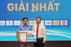 'H&agrave;nh tr&igrave;nh 25 năm đi t&igrave;m đồng đội' gi&agrave;nh giải Nhất cuộc thi 'Tỏa s&aacute;ng Gi&aacute; trị Việt'