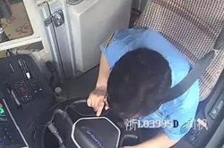 Tài xế cố đạp phanh, cứu 12 hành khách trên xe trước khi qua đời