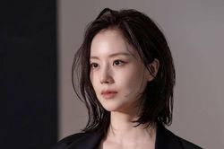 Moon Chae Won xác nhận kết hôn vào ngày 28/6, bác bỏ tin đồn mang thai