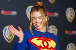 Supergirl ra mắt phi&ecirc;n bản ho&agrave;n to&agrave;n mới