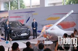 Audi Q3 và Audi Q5 mới chính thức ra mắt tại Việt Nam, nhiều tiện nghi và an toàn hơn