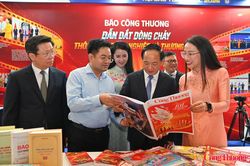Ch&ugrave;m ảnh: Khai mạc Hội B&aacute;o to&agrave;n quốc năm 2026