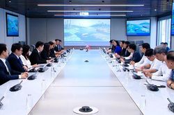 Đo&agrave;n c&ocirc;ng t&aacute;c tỉnh Thanh H&oacute;a l&agrave;m việc với tập đo&agrave;n tư nh&acirc;n lớn nhất Th&aacute;i Lan trong lĩnh vực năng lượng