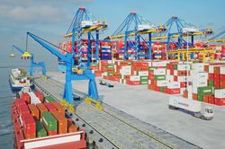 Đề xuất giao UBND cấp tỉnh việc cấp giấy chứng nhận xuất xứ hàng hóa (C/O)