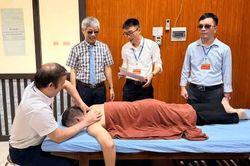 Bắc Ninh: 47 hội viên khiếm thị tham gia Hội thi tay nghề tẩm quất giỏi