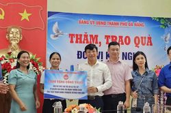 Gần 200 triệu đồng hỗ trợ cho người d&acirc;n x&atilde; Tr&agrave; Tập