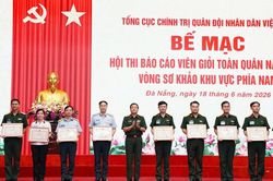 Trung t&aacute; L&ecirc; Tiến Dũng đạt giải nhất Hội thi b&aacute;o c&aacute;o vi&ecirc;n giỏi to&agrave;n qu&acirc;n v&ograve;ng sơ khảo khu vực ph&iacute;a Nam