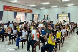 Phường Bảo An tổ chức cuộc thi 'Rung chu&ocirc;ng v&agrave;ng Tiếng Anh'