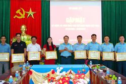 Sư đo&agrave;n 377 gặp mặt kỷ niệm 101 năm Ng&agrave;y B&aacute;o ch&iacute; c&aacute;ch mạng Việt Nam