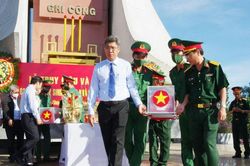 Kỳ cuối: Tri &acirc;n những người anh h&ugrave;ng