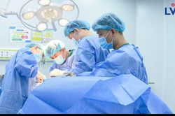Phẫu thuật gãy cổ xương đùi, bệnh nhân 68 tuổi phục hồi tích cực sau mổ