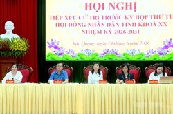 Đại biểu HĐND tỉnh tiếp xúc cử tri trước kỳ họp thứ tư