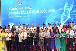 Khai mạc Diễn đ&agrave;n B&aacute;o ch&iacute; to&agrave;n quốc 2026