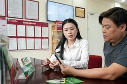 Bancassurance Agribank - ABIC: Điểm tựa tài chính cho khu vực Tam nông Bài 1: Khi bảo hiểm trở thành 'lá chắn'