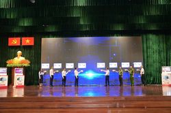 Đà Nẵng thí điểm 'trạm dịch vụ số' đa năng phục vụ người dân