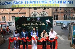 Bảo tồn v&agrave; ph&aacute;t huy gi&aacute; trị văn h&oacute;a &aacute;o d&agrave;i trong đời sống đương đại