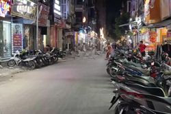 Vi phạm trật tự đô thị tại ngõ 66B Triều Khúc