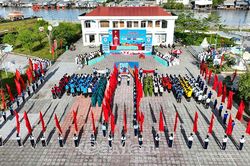 S&ocirc;i nổi Đại hội Thể dục thể thao Cụm số 9
