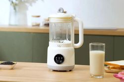 Nhiều gia đình mua máy làm sữa hạt rồi 'nghiện': Bí mật nằm ở 7 lợi ích ít ai ngờ tới