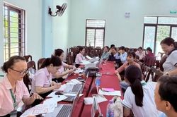 Đ&agrave; Nẵng: H&agrave; Nha huy động hơn 1,3 tỷ đồng từ 'Tuần lễ gửi tiết kiệm v&igrave; người ngh&egrave;o'
