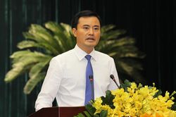 Miễn nhiệm Ph&oacute; Chủ tịch UBND TP.HCM B&ugrave;i Xu&acirc;n Cường
